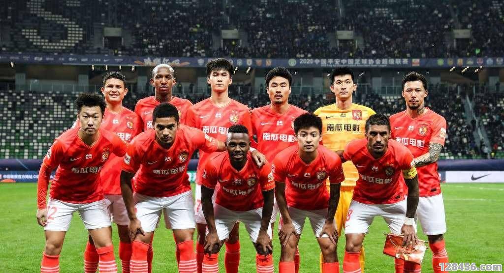 恒大足球俱乐部是正规吗？深度解析其资质与运营模式